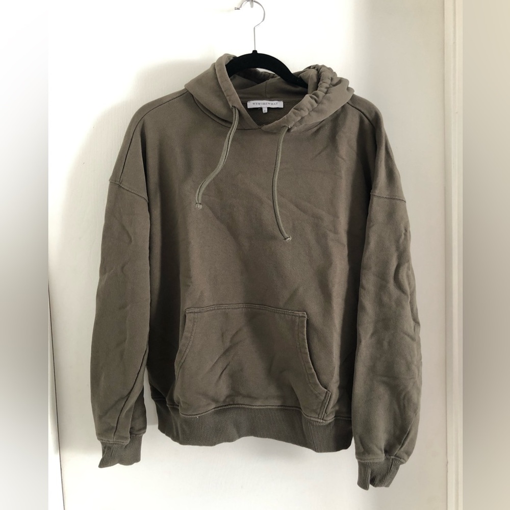 Weworewhat women’s Olive Green Hoodie size small